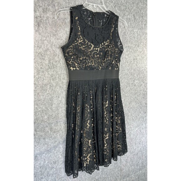 Eliza J Women’s Floral Lace Sleeveless Zip Sheath Dress Black Size 6 Whimsigoth - Picture 2 of 10